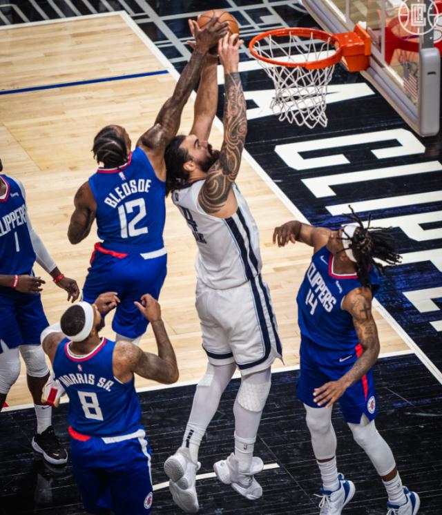 华体会官网-乔治空砍41分 快艇遭遇开局两连败却无需悲观